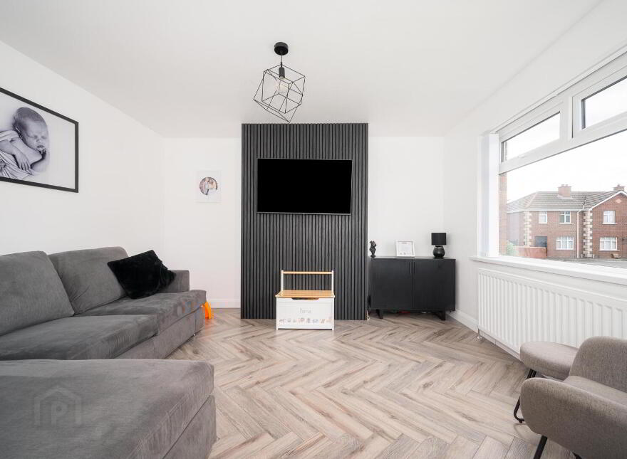1a Ashmount Park, Belfast, BT4 2FJ