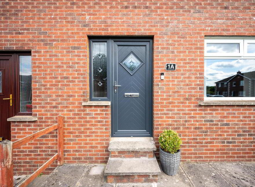 1a Ashmount Park, Belfast, BT4 2FJ