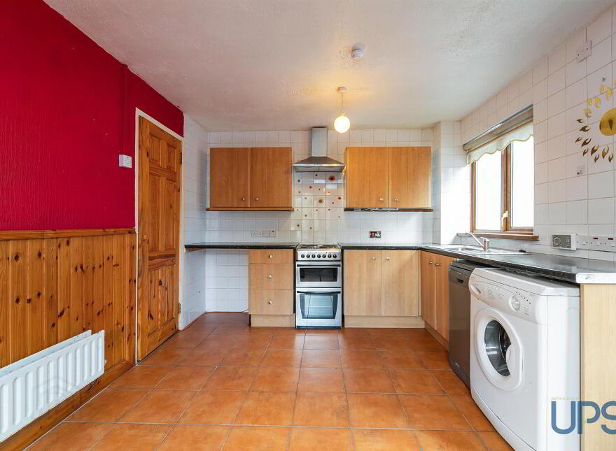 45 Summerhill Drive, Twinbrook, Belfast, BT17 0RE
