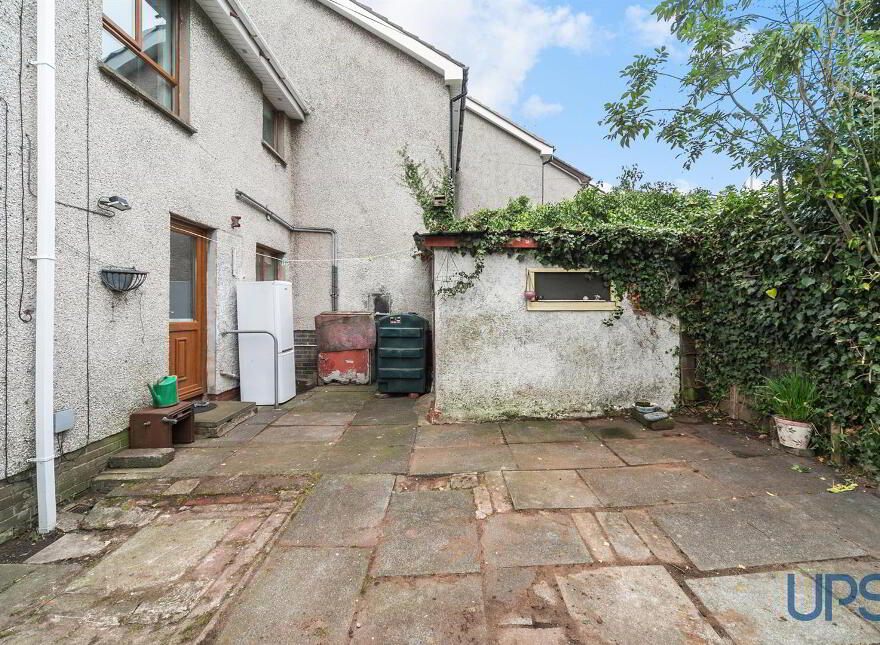 45 Summerhill Drive, Twinbrook, Belfast, BT17 0RE