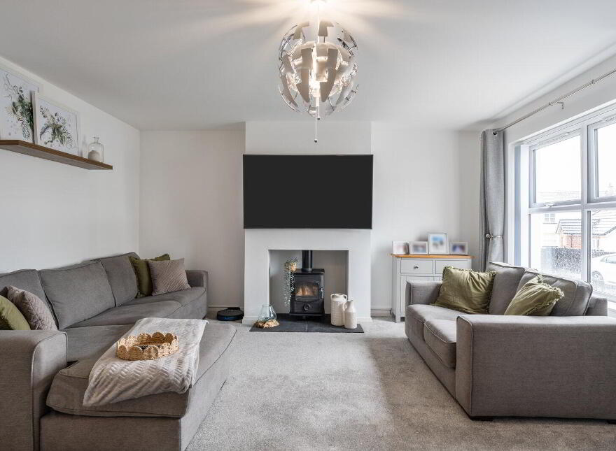 30 McBriar Park, Carrowdore, Newtownards, BT22 2UN