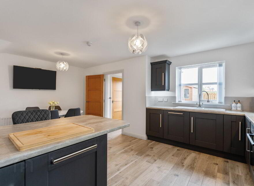 30 McBriar Park, Carrowdore, Newtownards, BT22 2UN