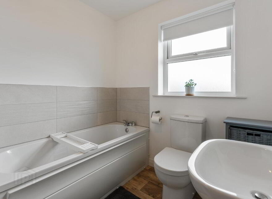 30 McBriar Park, Carrowdore, Newtownards, BT22 2UN
