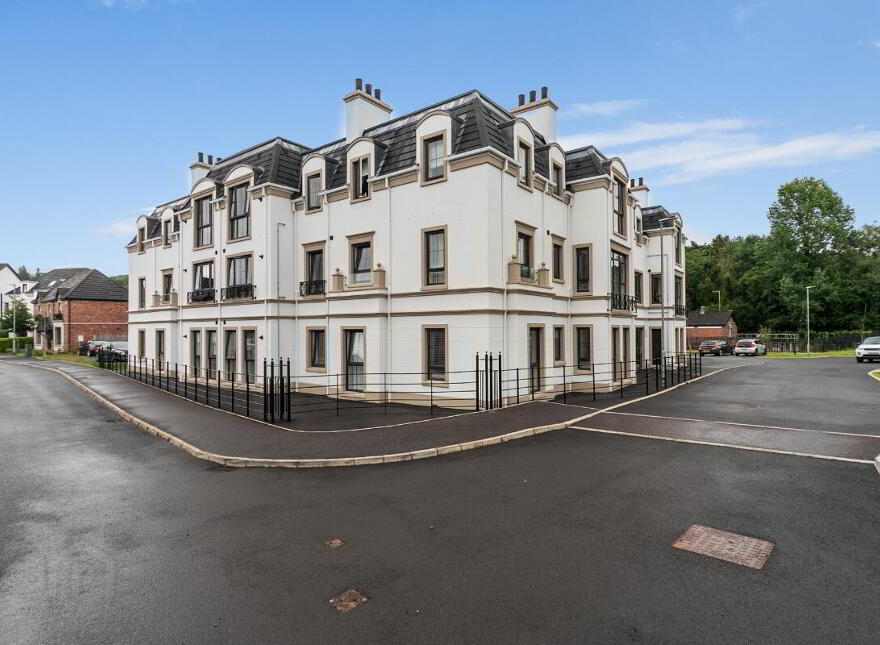 Apartment 11 8 Castlehill Wood, Belfast, BT4 3PJ