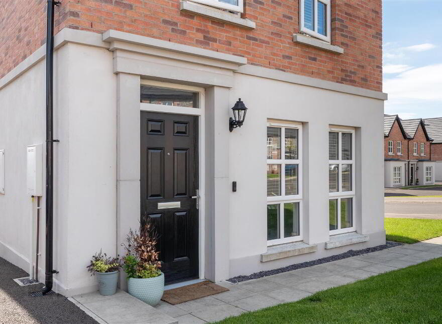 28 Ballyveigh Crescent, Antrim, BT41 2FL