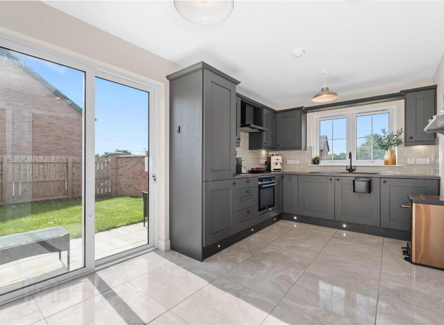 28 Ballyveigh Crescent, Antrim, BT41 2FL