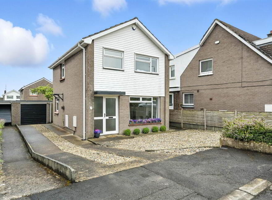 23 Katrine Park, Belfast, BT10 0HT photo