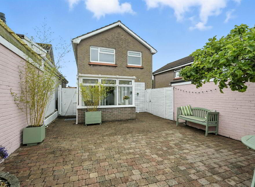 23 Katrine Park, Belfast, BT10 0HT