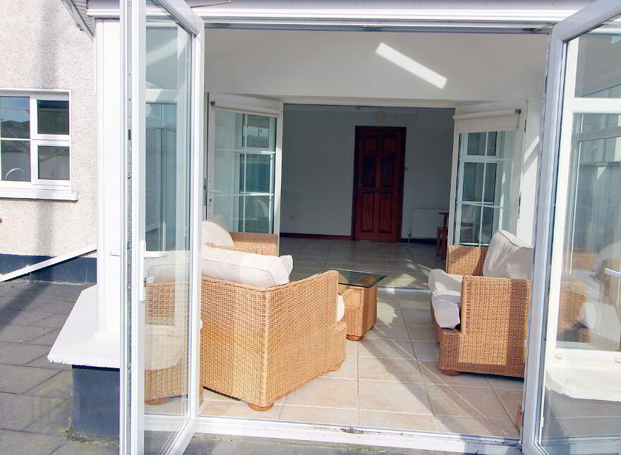 Main Street, Blackrock, A91W7T8