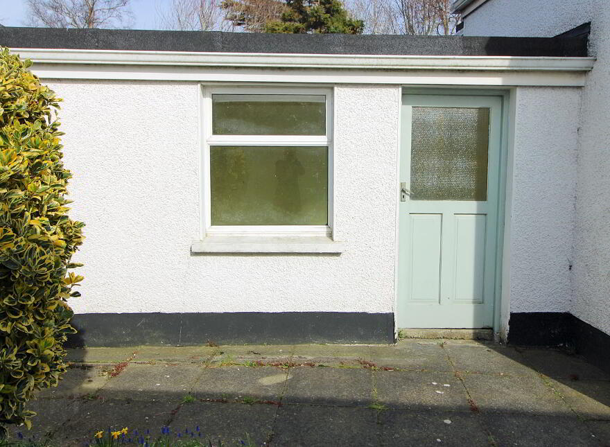 Main Street, Blackrock, A91W7T8