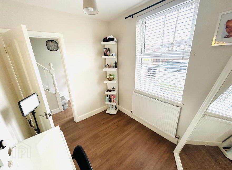 17 Cliftonville Avenue, L'Derry, BT47 6ET