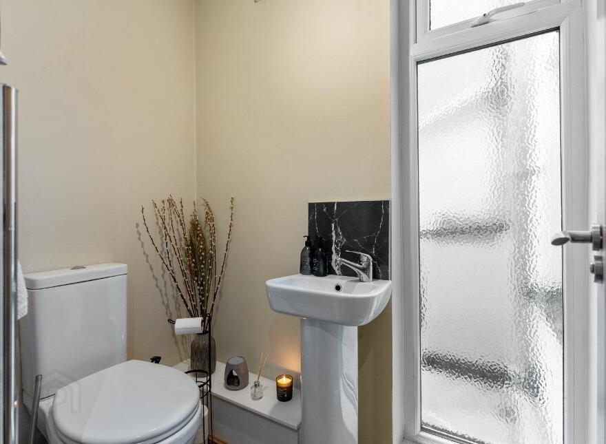 6 Belfast Road, Comber, Newtownards, BT23 5EW