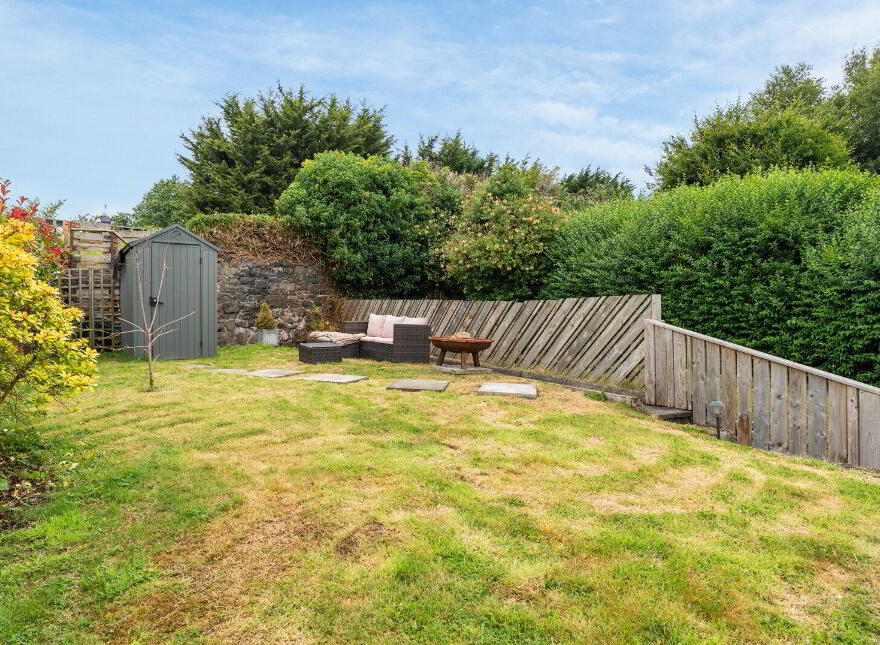 6 Belfast Road, Comber, Newtownards, BT23 5EW