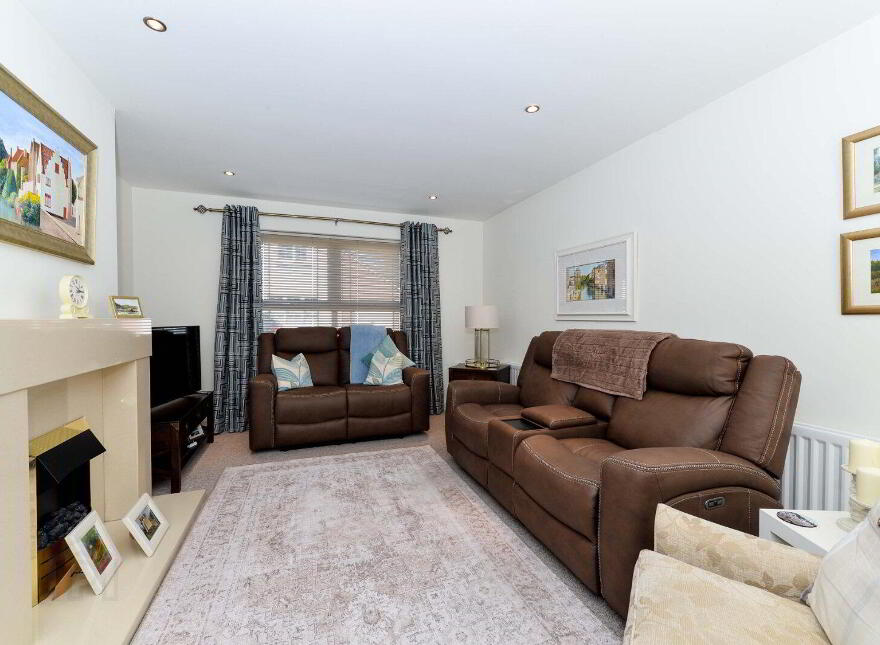 54 Millreagh Avenue, Dundonald, Belfast, BT16 1TZ