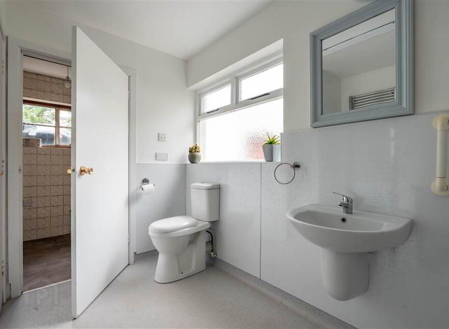 34 Cushendall Road, Ballymena, BT43 6HD