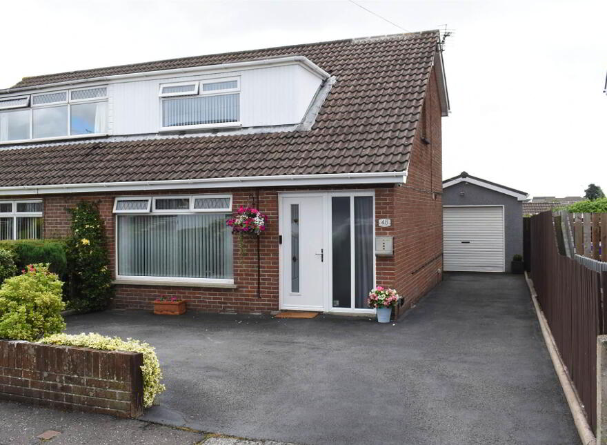 48 Dermott Crescent, Newtownards, BT23 5LJ photo