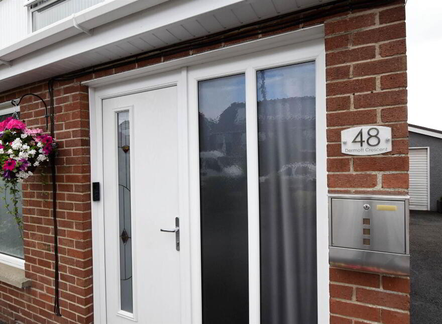 48 Dermott Crescent, Comber, BT23 5LJ