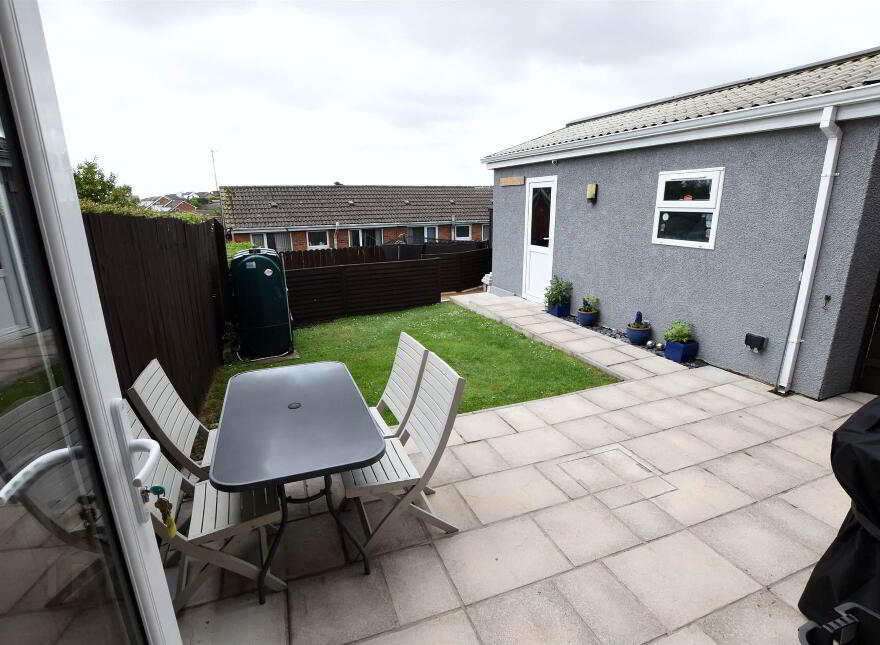48 Dermott Crescent, Comber, BT23 5LJ