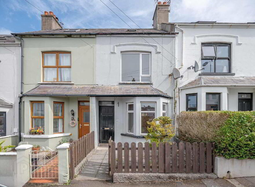 42 Springfield Road, Bangor, BT20 5BZ photo