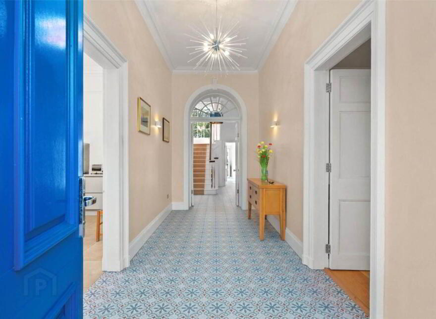Lawn House, West End, Drimoleague, P47K594