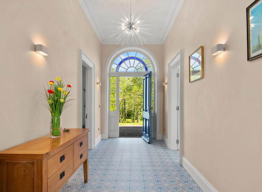 Lawn House, West End, Drimoleague, P47K594