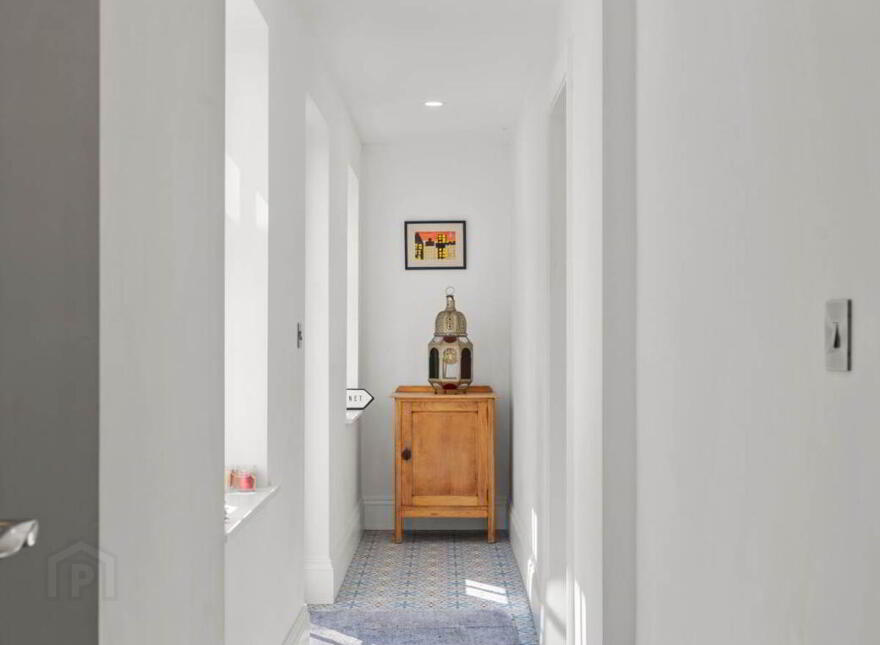 Lawn House, West End, Drimoleague, P47K594