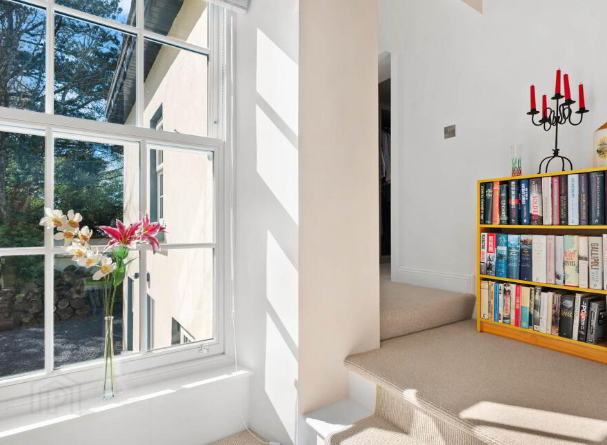 Lawn House, West End, Drimoleague, P47K594