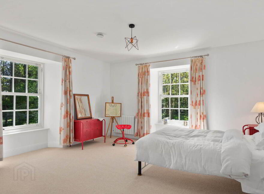 Lawn House, West End, Drimoleague, P47K594