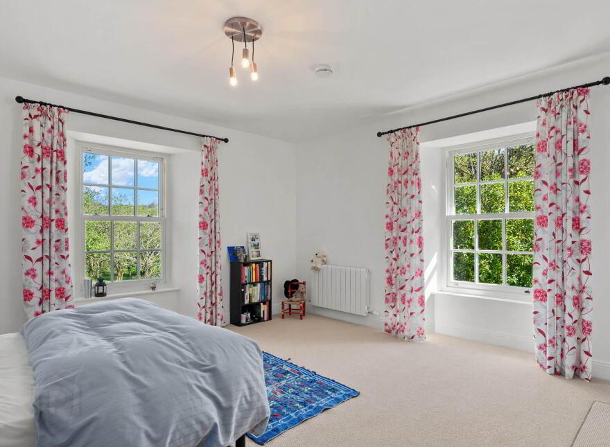 Lawn House, West End, Drimoleague, P47K594