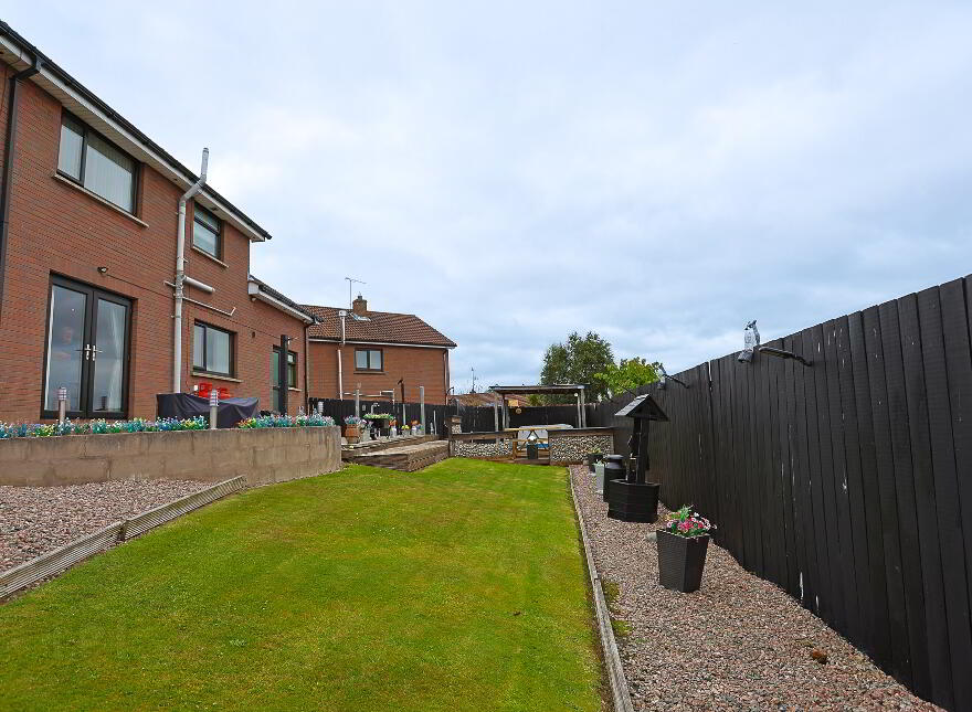 12 Richmond Close, Tandragee, Craigavon, BT62 2JG