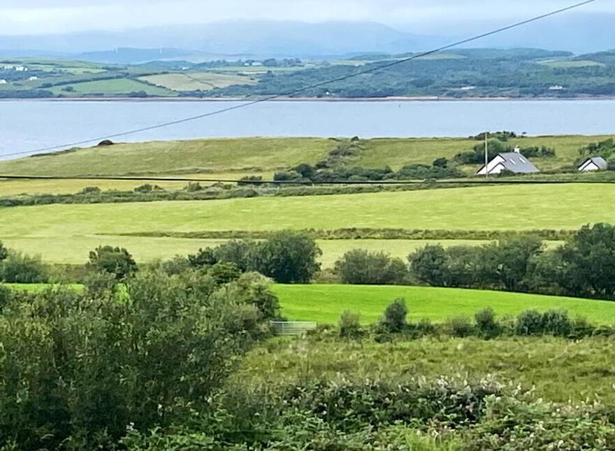 Creevins, Mountcharles, F94K104