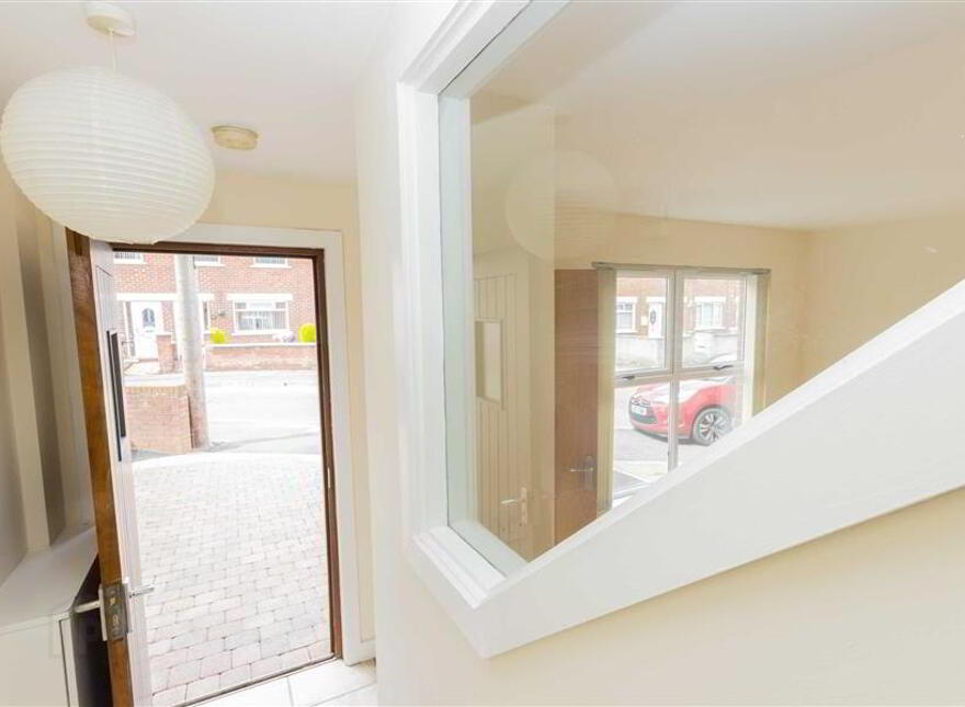 12a Glenhoy Drive, Belfast, BT5 5LB