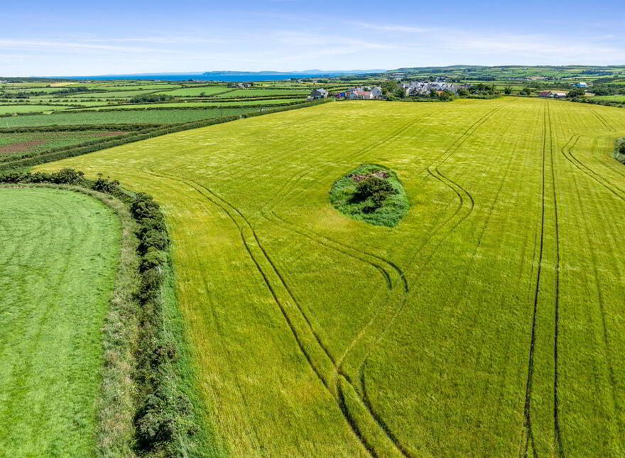 Whitepark Road, Ballyallaght, Bushmills, BT57 8SN