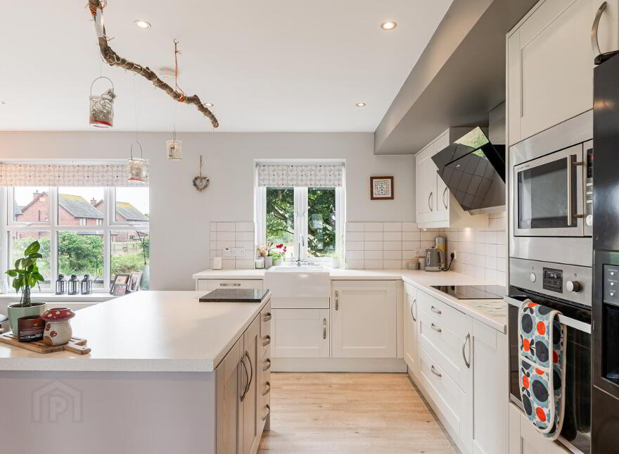 9 Burr Point Cove, Ballyhalbert, Newtownards, BT22 1SU