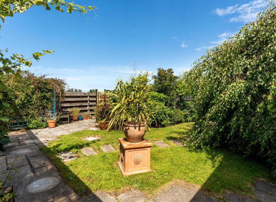 25 Coniston Road, Bangor, BT20 4QQ