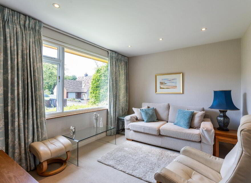 25 Coniston Road, Bangor, BT20 4QQ