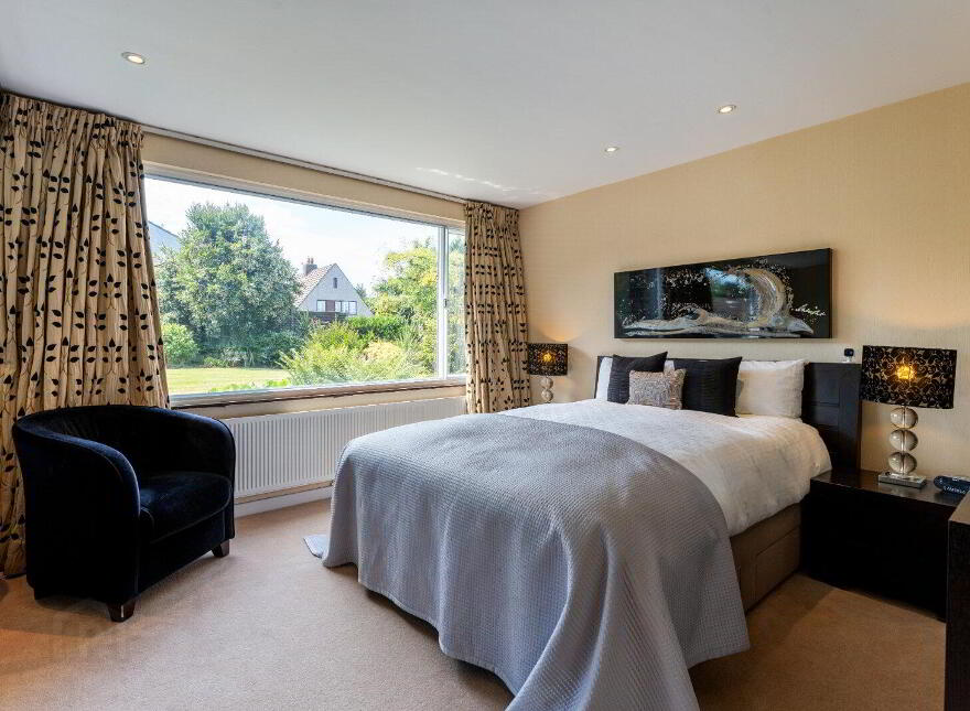25 Coniston Road, Bangor, BT20 4QQ