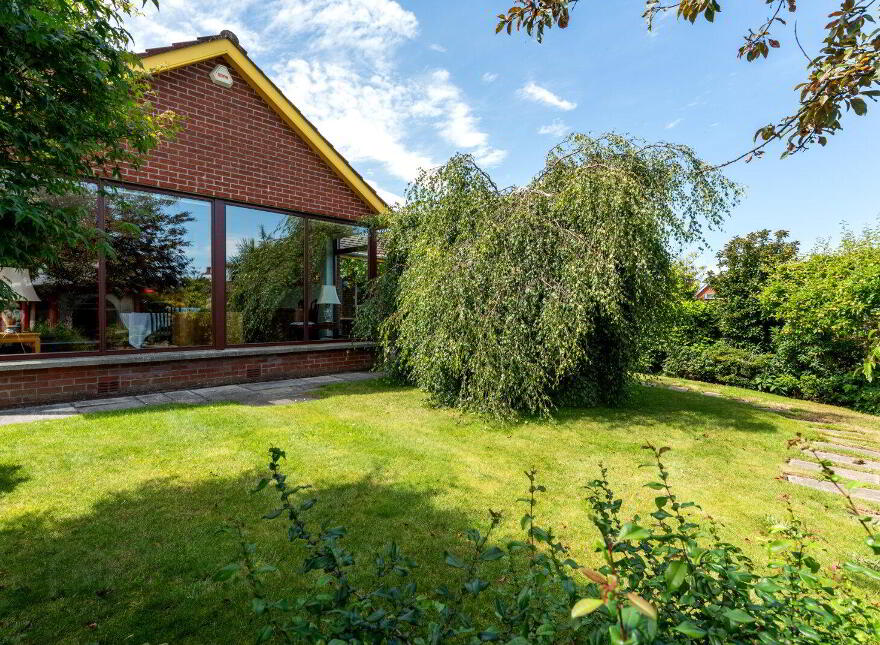 25 Coniston Road, Bangor, BT20 4QQ