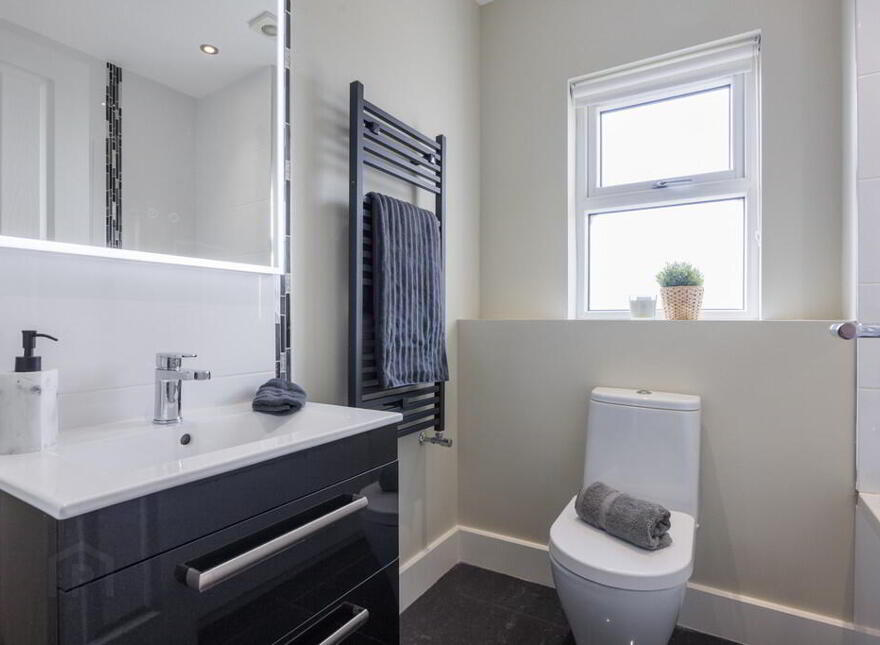 1a Drumbo Road, Lisburn, BT27 5TS