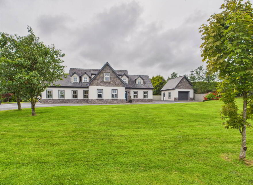 Slatt Lower, Ballylynan, R14PX51