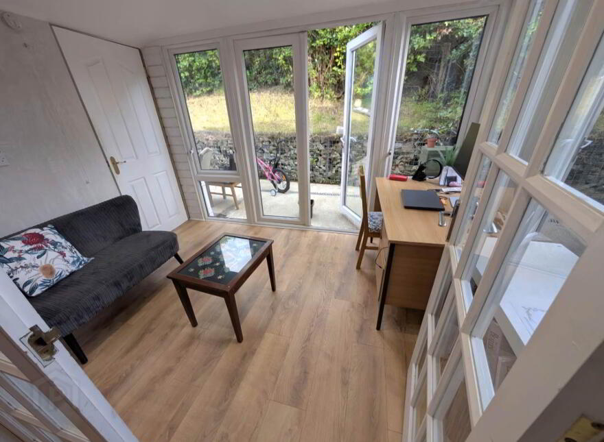 13 Hayesbank Park, Derry, BT47 2AZ