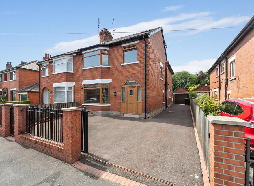 34 Ormonde Park, Belfast, BT10 0LS photo