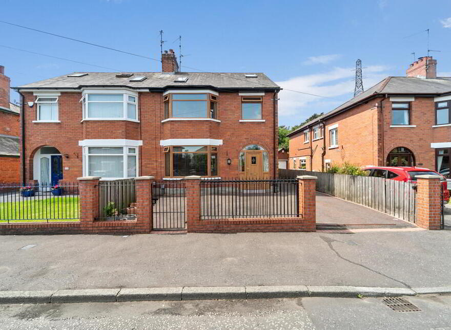 34 Ormonde Park, Belfast, BT10 0LS