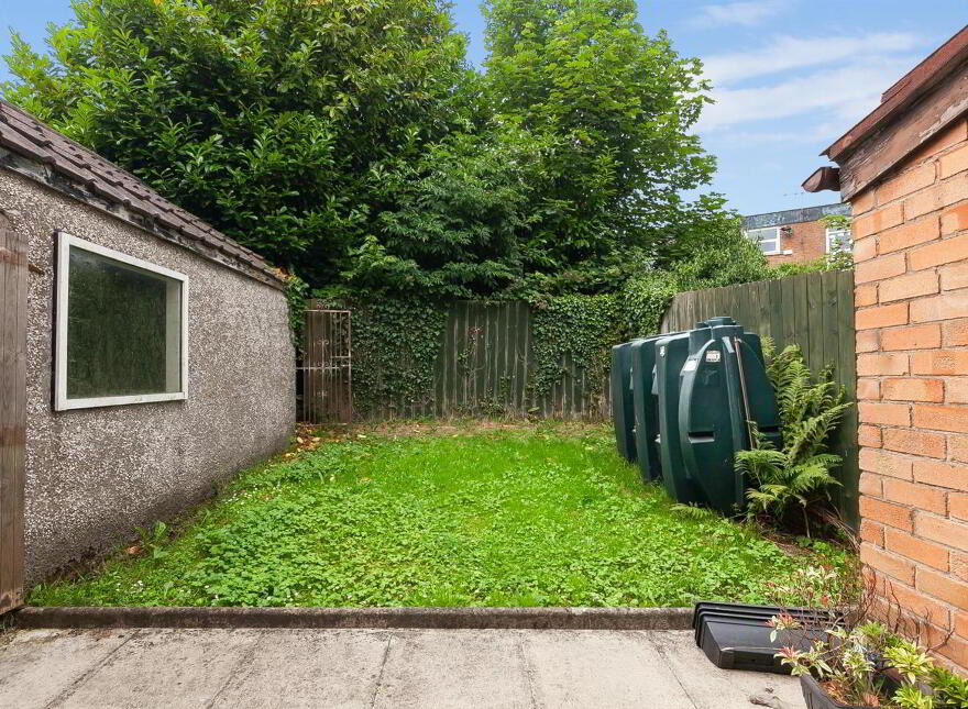 90 Elmfield Road, Newtownabbey, BT36 6DW