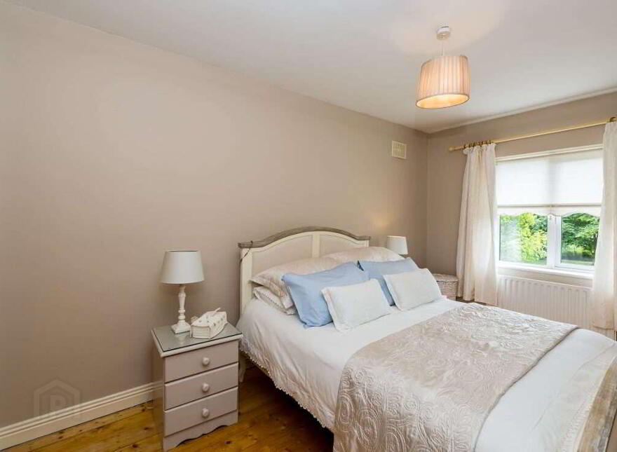 Navan Meath, C15W6V2