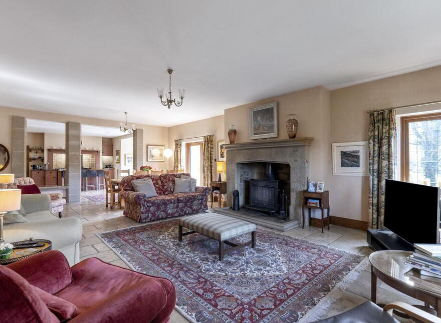 35 Edenticullo Road, Hillsborough, BT26 6PH
