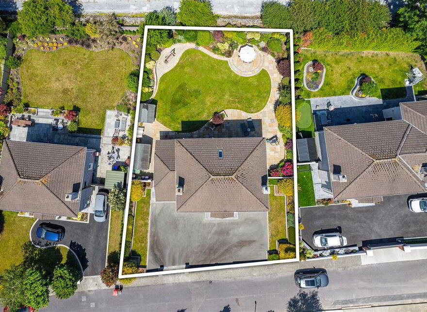 2 Shrewsbury Park, Fernhill Road, Carrigaline