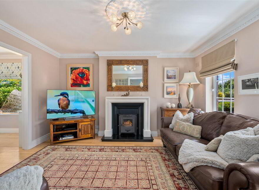 2 Shrewsbury Park, Fernhill Road, Carrigaline