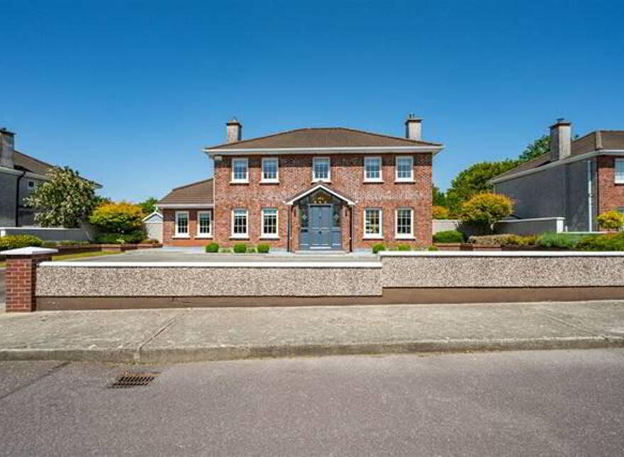 2 Shrewsbury Park, Fernhill Road, Carrigaline