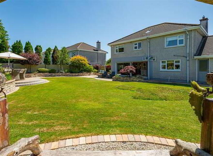 2 Shrewsbury Park, Fernhill Road, Carrigaline
